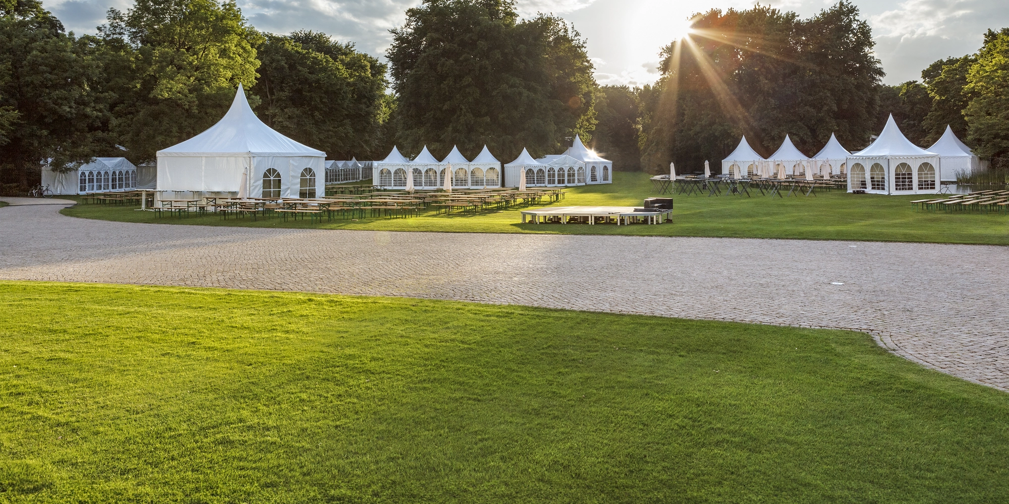 Zeltlandschaft im Park